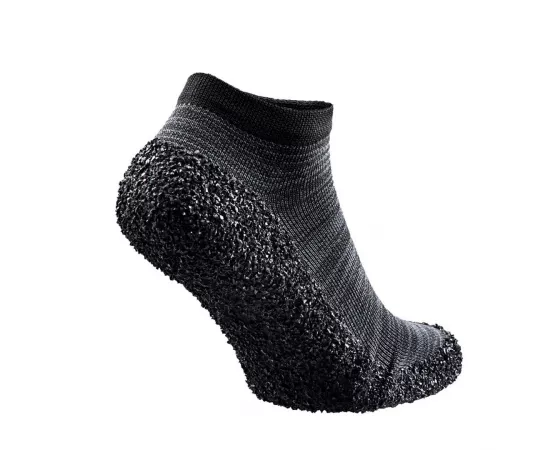 سكينيرز حذاء مينيمالي للبالغين - رمادي معدني - XLL