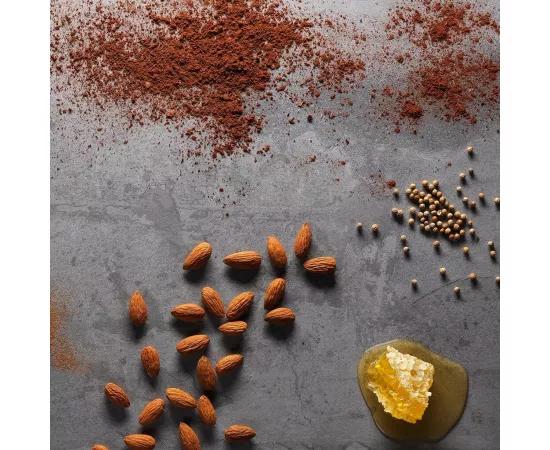 VELFORTE Ciocco Date Almond Cacao Flavour Energy Bar 9 x 62g